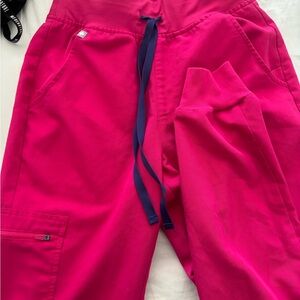 Figs cuff scrubs pants pink XS